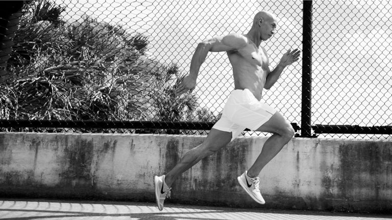 Mark Lauren running